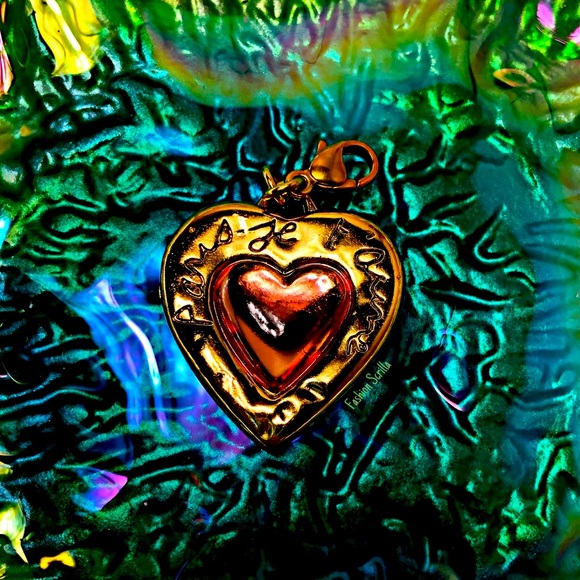 Yves Saint Laurent Gold Enameled Peach Chabacon Heart Pendant - Picture 3 of 10